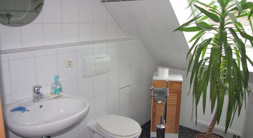 Pension Am Deich Kroslin Номер фото