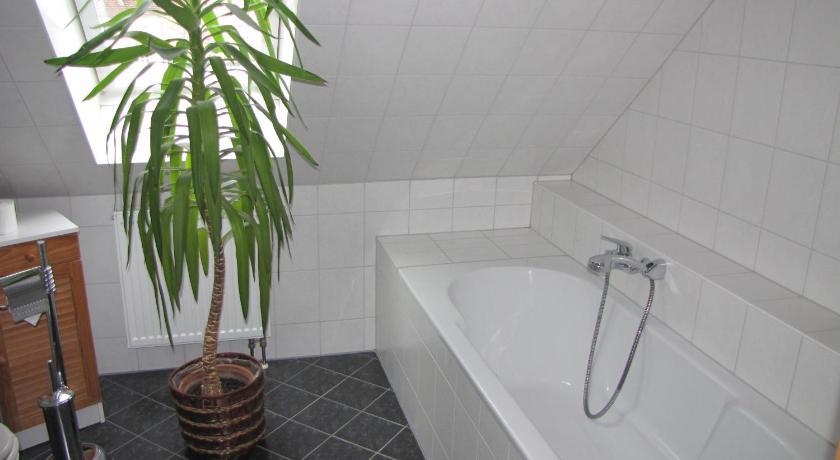 Pension Am Deich Kroslin Номер фото