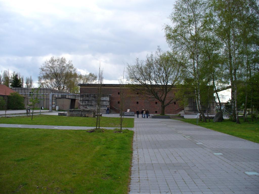 Pension Am Deich Kroslin Экстерьер фото